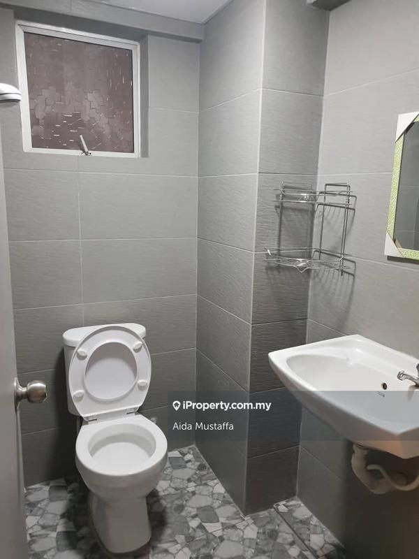 Pangsapuri untuk Dijual di Vista Angkasa oleh Aida Mustaffa - iProperty.com.my