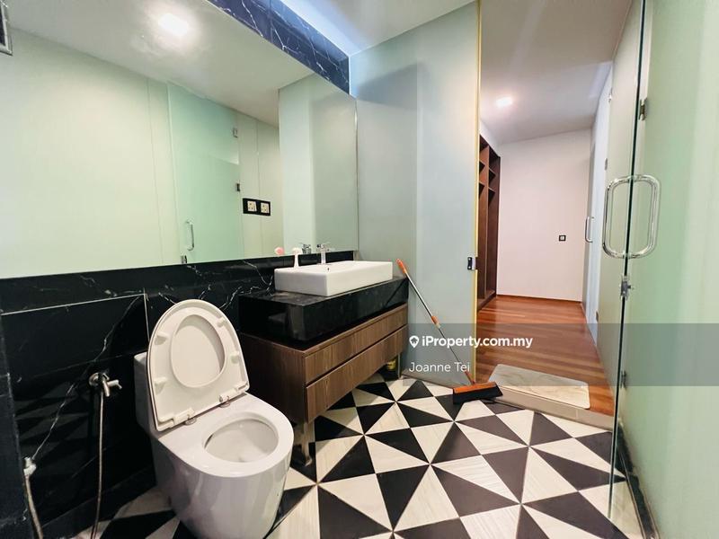 Bungalow House for Sale in Lakefront Villa, Cyberjaya by Joanne Tei - iProperty.com.my