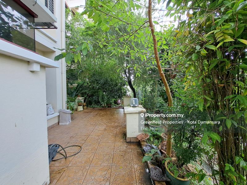 Kondominium untuk Dijual di Desa Damansara oleh Eric Teo - iProperty.com.my