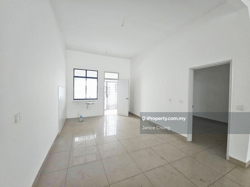 Rumah Berangkai 2 Tingkat untuk Dijual di Meridin East Pasir Gudang, Pasir Gudang oleh Janice Chong - iProperty.com.my