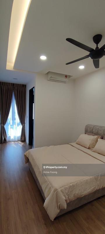 For Sale - V Residence Suites @ Sunway Velocity