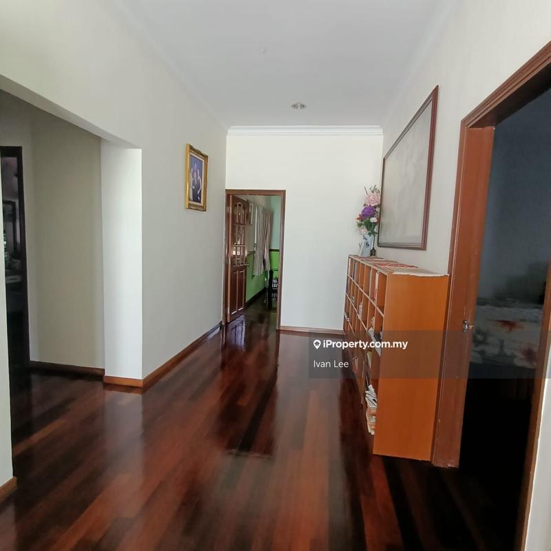 Bungalow House for Sale in Seksyen 17, Petaling Jaya by Ivan Lee - iProperty.com.my
