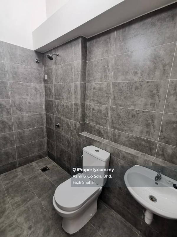 Rumah Berangkai 2 Tingkat untuk Dijual di Cybersouth, Casa View, Casa Green, Casa Woods, Cyberjaya oleh Fazli Shahar - iProperty.com.my