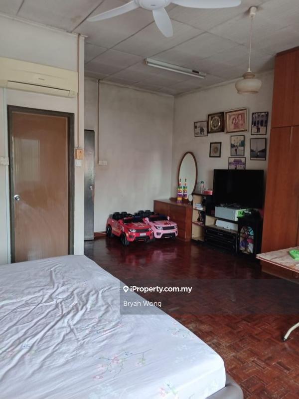 Semi-Detached House for Sale in Damansara Kim, Petaling Jaya by Bryan Wong - iProperty.com.my