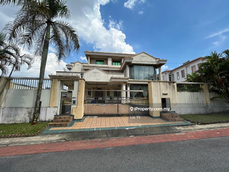 Bungalow House for Sale in Glenmarie Court, Glenmarie by Lai Yk - iProperty.com.my
