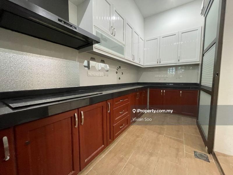 Cluster House for Sale in Bandar Rimbayu, Telok Panglima Garang by Vivian Soo - iProperty.com.my