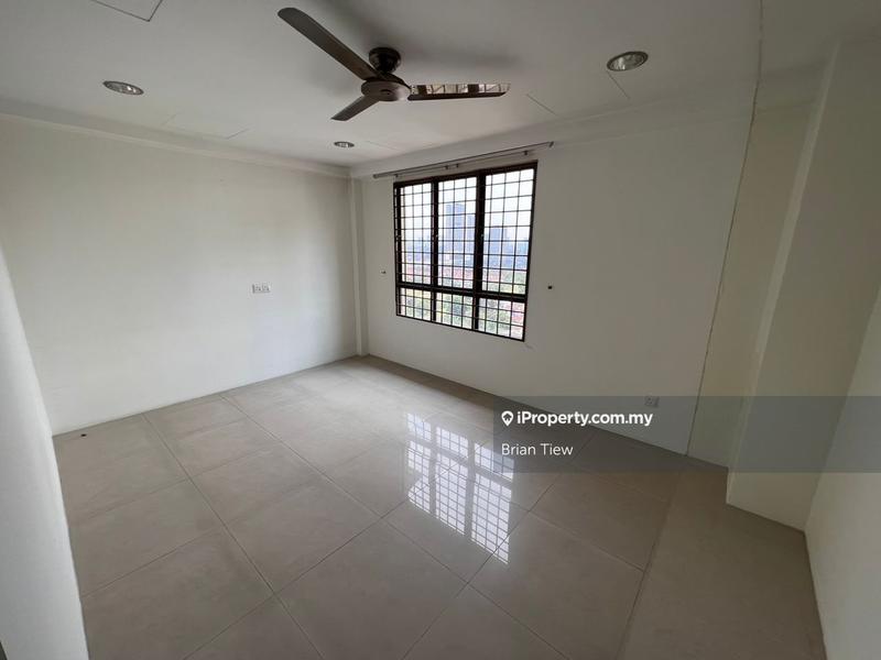 Apartment for Sale in Anjung Hijau (Greenfields) by Brian Tiew - iProperty.com.my
