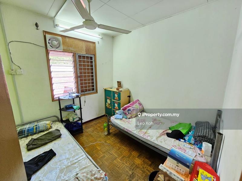 Rumah Teres 2-Tingkat untuk Dijual di Taman Lestari Perdana, Seri Kembangan oleh Leo Koh - iProperty.com.my