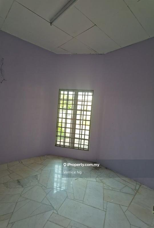 Banglo untuk Dijual di Pantai Sepang Putra, Sepang oleh Vernice Ng - iProperty.com.my