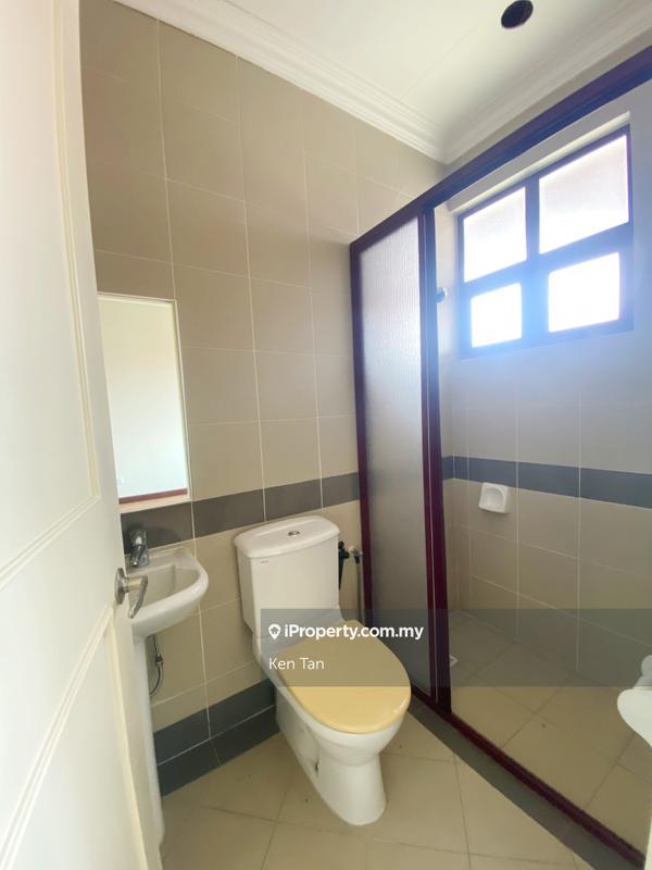 Bungalow House for Sale in Laman Ara , Ara Damansara, Ara Damansara by Ken Tan - iProperty.com.my