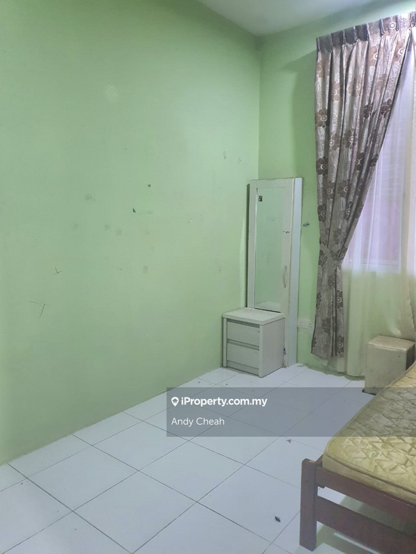 1-storey Terraced House for Sale in Taman Putri Kulai, Kulai by Andy Cheah - iProperty.com.my