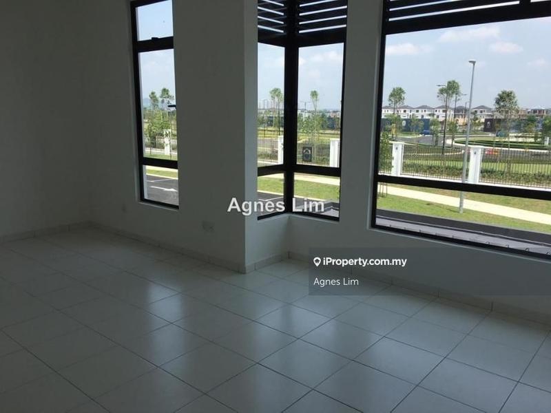 Rumah Berangkai 2 Tingkat untuk Dijual di Eco Grandeur, Puncak Alam oleh Agnes Lim - iProperty.com.my