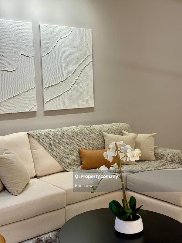 For Sale - Sapphire On The Park