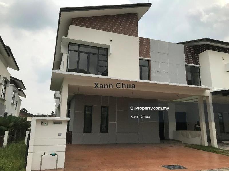 Rumah Berkembar untuk Dijual di SUNWAY EASTWOOD, Equine Park, Seri Kembangan oleh Xann Chua - iProperty.com.my