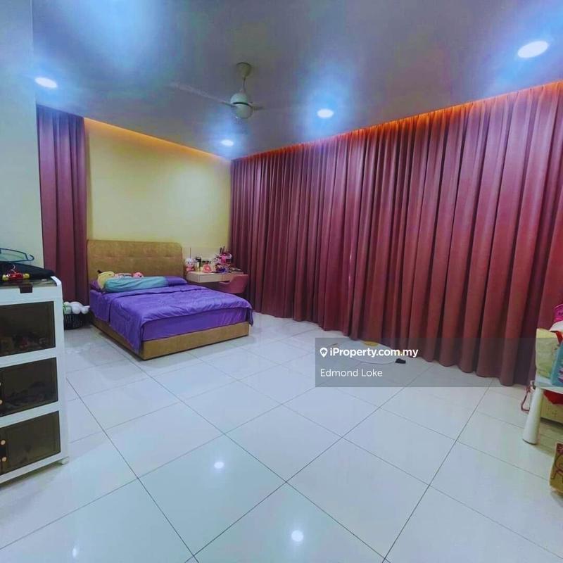 Bungalow House for Sale in Selayang, Selangor by Edmond Loke - iProperty.com.my