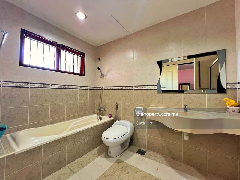 Rumah Berkembar untuk Dijual di UEP Subang Jaya, Subang Jaya oleh Jack Ho - iProperty.com.my