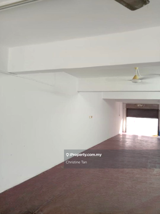 Kedai untuk Disewa di Pusat Bandar Rawang, Rawang oleh Christine Tan - iProperty.com.my