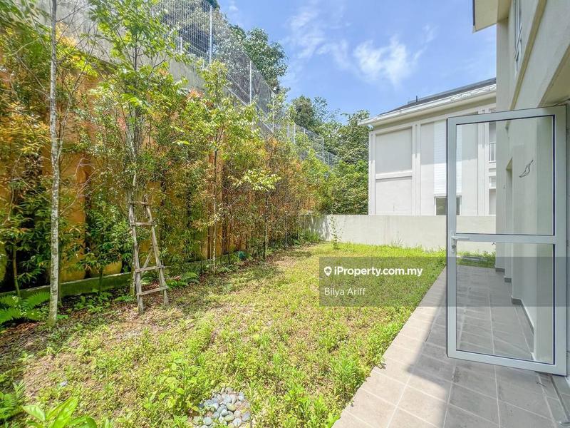 Rumah Berkembar untuk Dijual di Serene Mont Kiara Hartamas Kuala Lumpur, Sri Hartamas oleh Bilya Ariff - iProperty.com.my