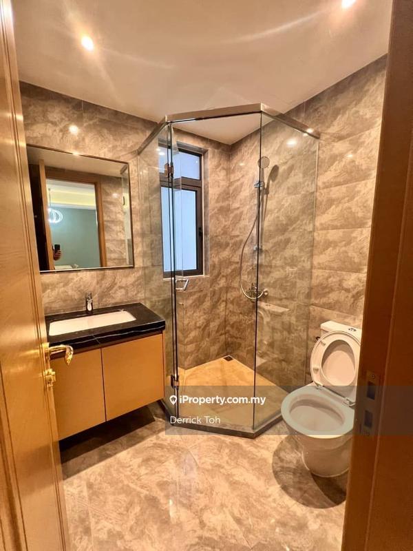 For Sale - R&F Princess Cove Phase 1