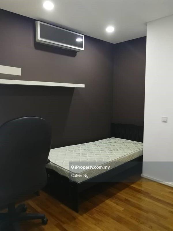 For Sale - Hampshire Place