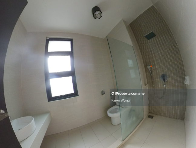Rumah Berkembar untuk Dijual di Sungai Ara, Penang oleh Karyn Wong - iProperty.com.my