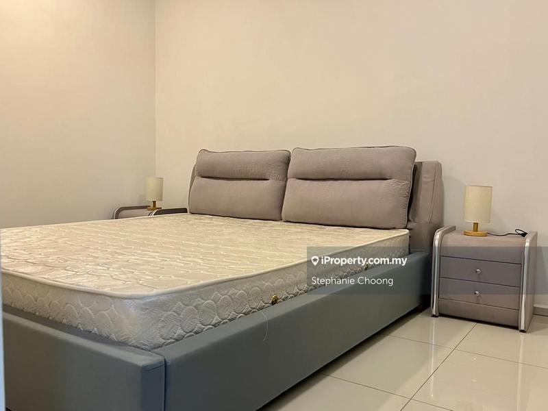 Kediaman Servis untuk Dijual di Arcoris Residences oleh Stephanie Choong - iProperty.com.my