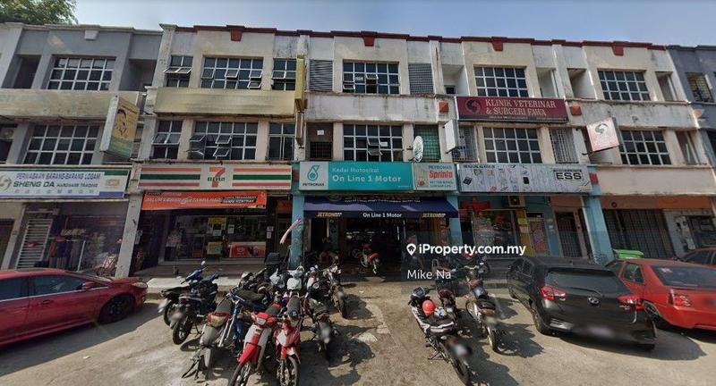 Shop for Rent in Pusat Perniagaan Desa Ria, Balakong by Mike Na - iProperty.com.my
