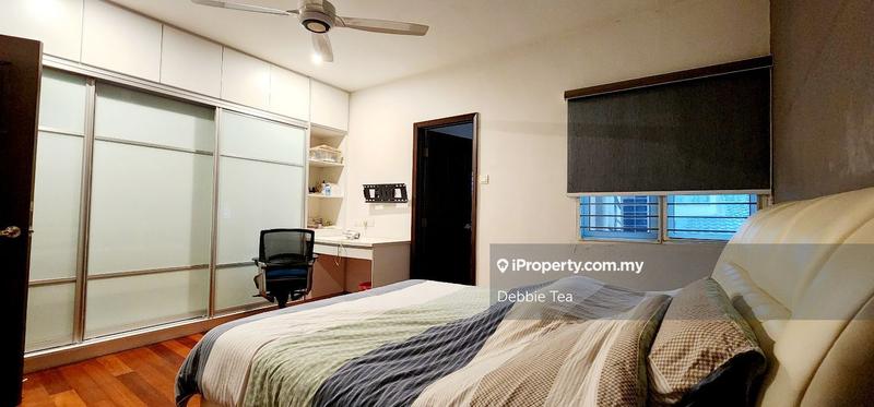 Semi-Detached House for Sale in SS 21, Jalan SS21, Kota Damansara by Debbie Tea - iProperty.com.my