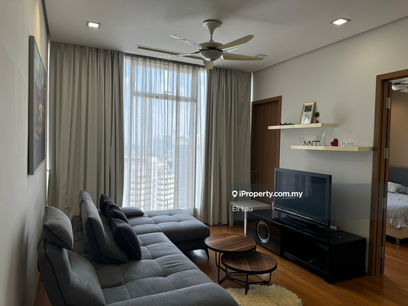 Service Residence for Sale in Vipod Residence by Eli Lau - iProperty.com.my