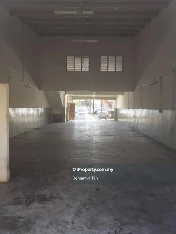 Kilang Teres untuk Disewa di Balakong, Selangor oleh Benjamin Tan - Balakong - iProperty.com.my
