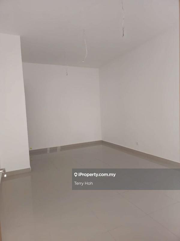 Rumah Berangkai 4 Tingkat untuk Dijual di Empire Residence @damansara perdana, Damansara Perdana oleh Terry Hoh - iProperty.com.my