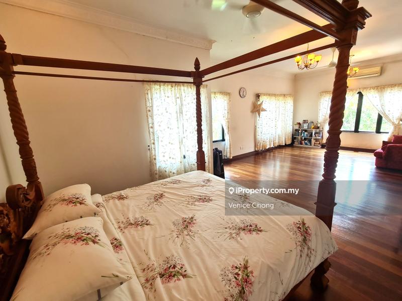 Bungalow House for Sale in Country Heights, Kajang by Venice Chong - iProperty.com.my