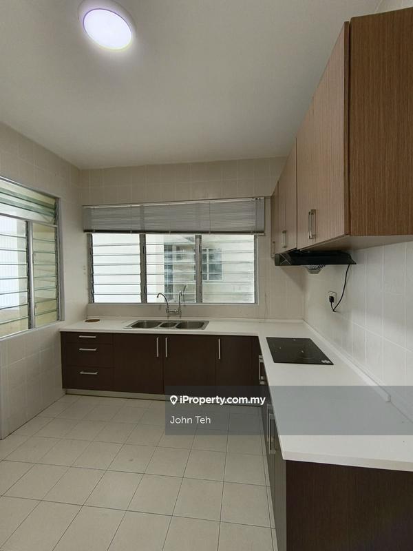 Condominium for Sale in The Waterfront Condominium by John Teh - iProperty.com.my