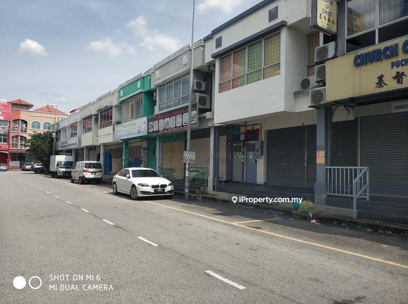 Shop for Sale in Bandar Puteri Puchong, Puchong by Kelvin Tan - iProperty.com.my