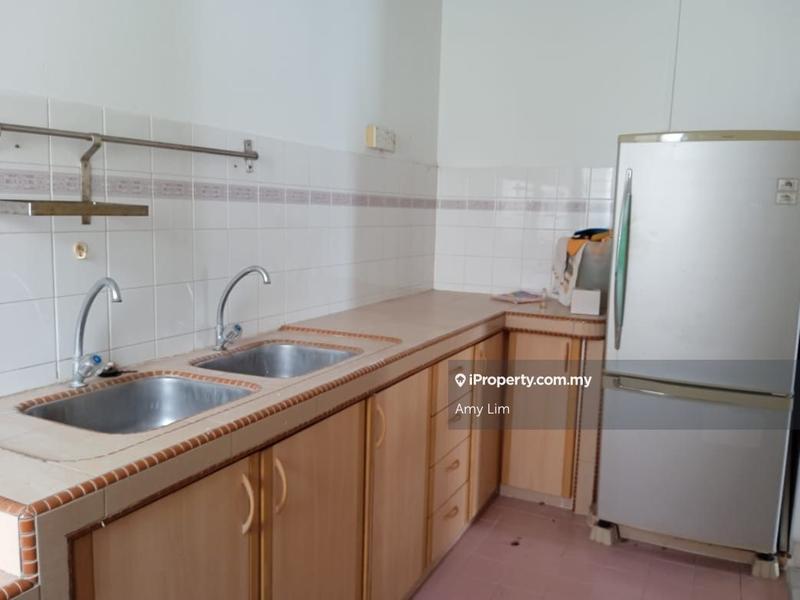 For Sale - Akasia Apartment