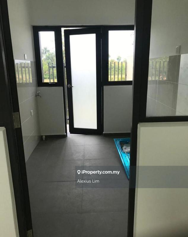 Kediaman Servis untuk Dijual di Emerald Residence oleh Alexius Lim - iProperty.com.my