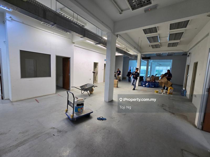 For Rent - TRX Commercial area