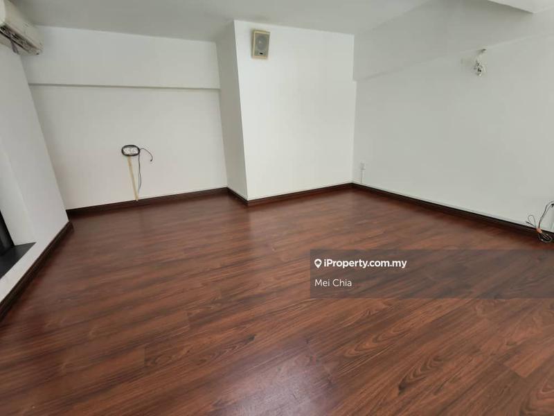 For Sale - Empire Subang