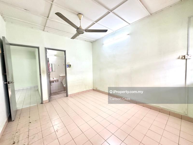 1.5-storey Terraced House for Sale in Usj 2, Subang Jaya by Carlson Chee - iProperty.com.my
