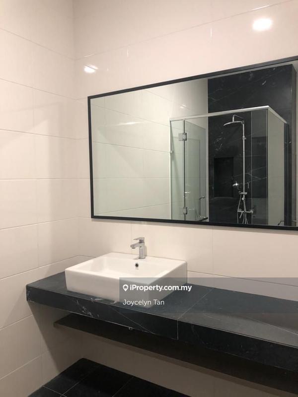 For Rent - The Parque Residences