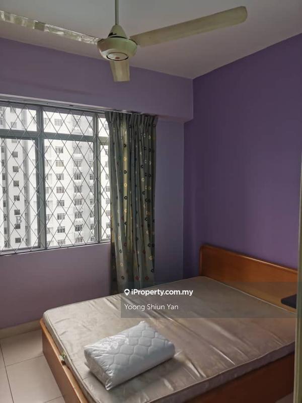 For Sale - Kelana Puteri