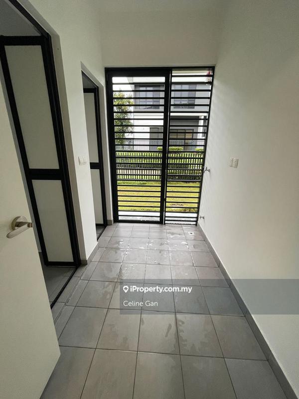 Rumah Berkembar untuk Disewa di Setia Alam, Selangor oleh Celine Gan - iProperty.com.my