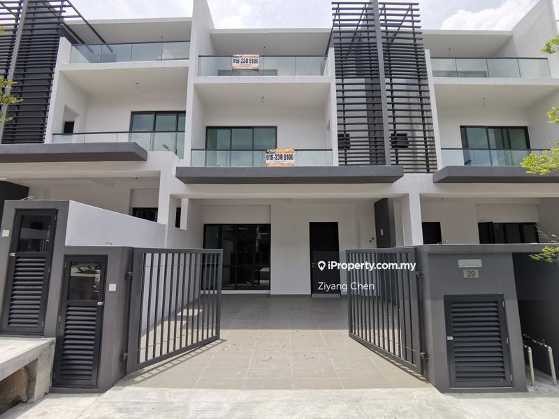 3-storey Terraced House for Sale in Batu 9, Cheras by Ziyang Chen - iProperty.com.my