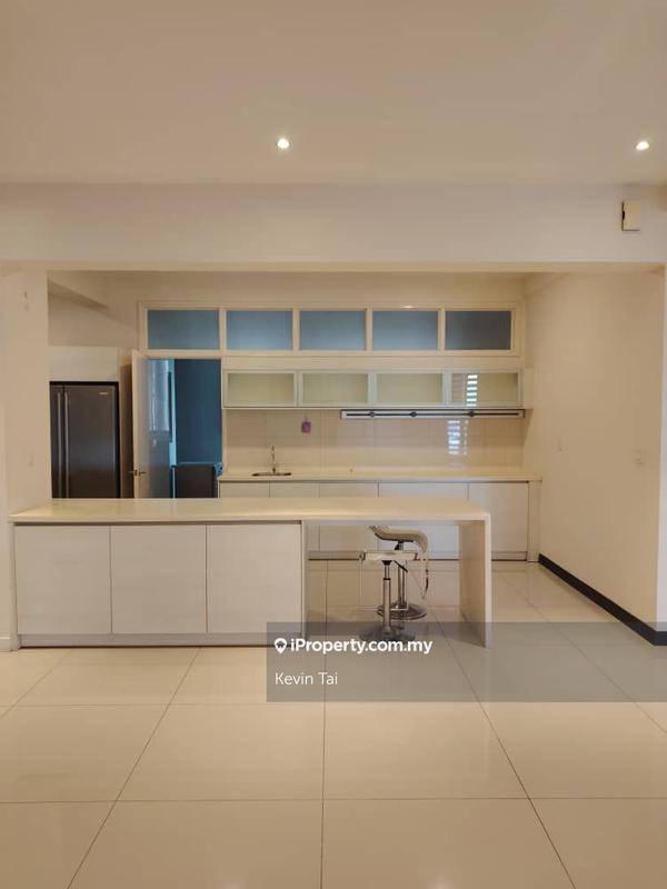 For Sale - 9 Bukit Utama Condominium