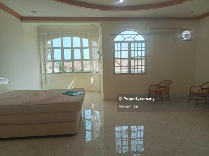 2.5-storey Terraced House for Sale in Taman Limau, Sitiawan by Vincent Har - iProperty.com.my