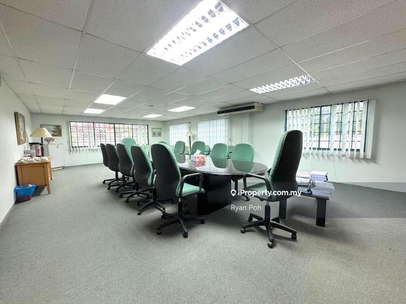 Bungalow House untuk Dijual di Seksyen 12, Petaling Jaya oleh Ryan Poh - iProperty.com.my
