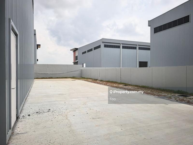 Detached Factory for Rent in Pusat Komersial TSB, Sungai Buloh by Foo - iProperty.com.my