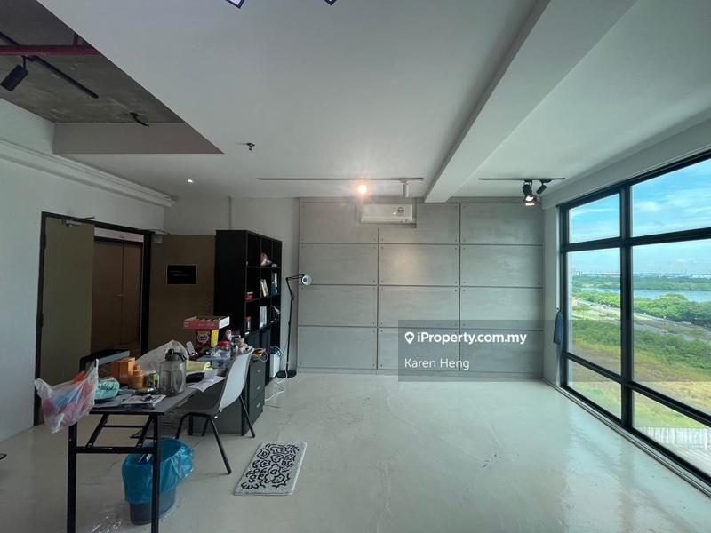 For Sale - Puteri Square