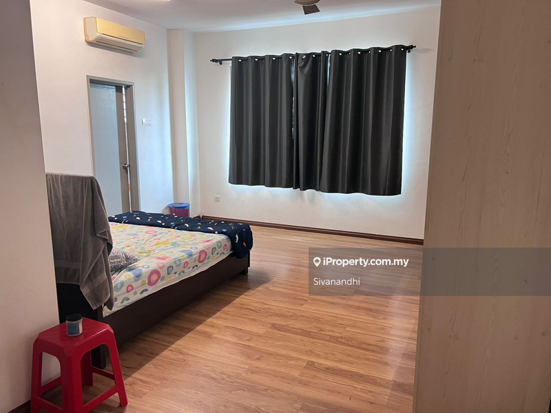2.5-storey Terraced House for Sale in Teluk Pulai, Gated and Guarded, 2.5 Sty, Furnished, Klang by Sivanandhi - iProperty.com.my