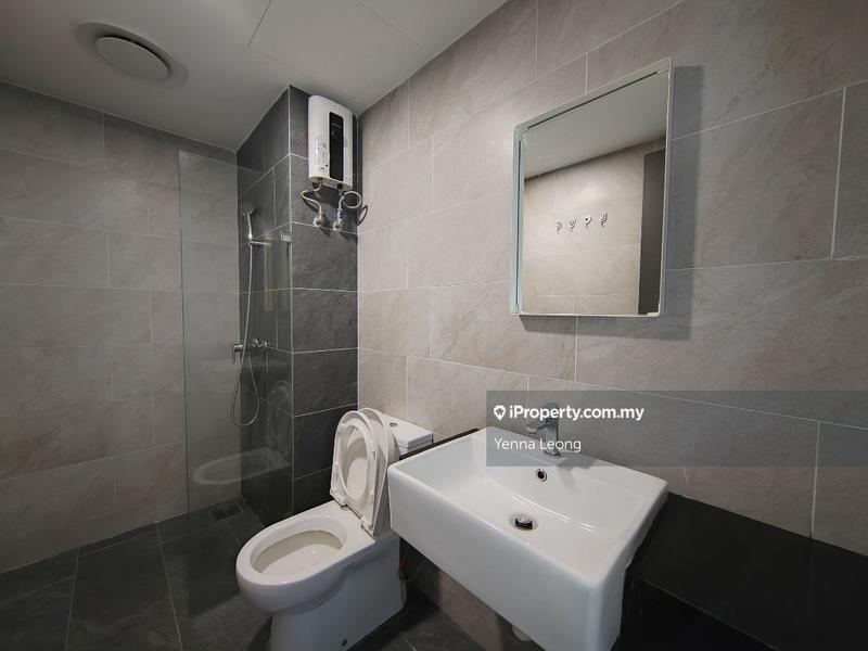Kediaman Servis untuk Dijual di Emporis oleh Yenna Leong - iProperty.com.my